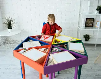 Топ-7 игрушек в детском саду для развития креативного мышления у детей