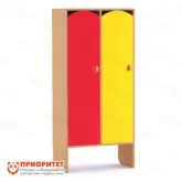 Шкафчик для детского сада 2-секционный малый с нишей под скамью (цветной фасад)1