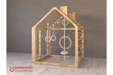 Деревянный домик для детей