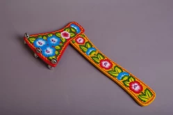 Топор детский с бубенцами1