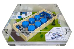 Макет рыбоводной УЗВ (установка замкнутого водоснабжения)