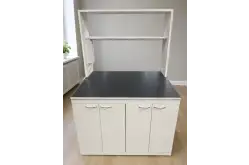 Стол лабораторный химический (с тех. приставкой)1