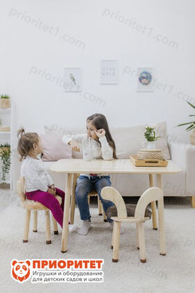 Стол и стулья из натурального дерева для детей