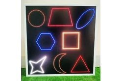 Интерактивная панель Цветные фигуры 81