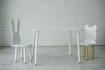 Белый стол и стулья для детского сада