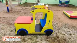 Игровая модель для детской площадки «Желтое такси»1