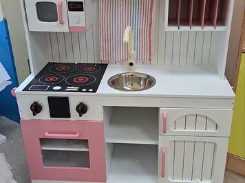 290465ae-8a85-43d8-b123-9c6223069354