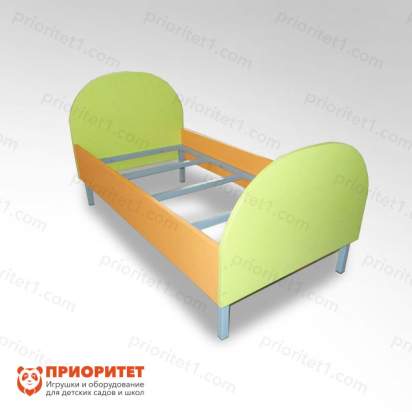 Кровать детская на металлических ножках (123,2 см)