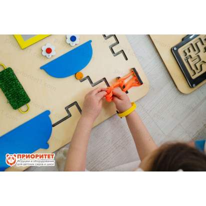 Бизиборд «Моя ванная» со шнуровкой