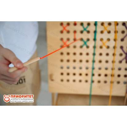 Тактильно-развивающая панель «Полезная вышивка»_4