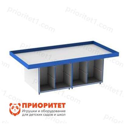 stol-dlya-sorevnovanij-i-zanyatij-po-robototehnike-na-kolyosah-s-otkrytymi-yachejkami-standart-belo-sinij-1