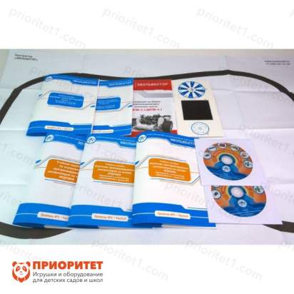 Набор для изучения информационных систем и устройств учебных промышленных роботов 8