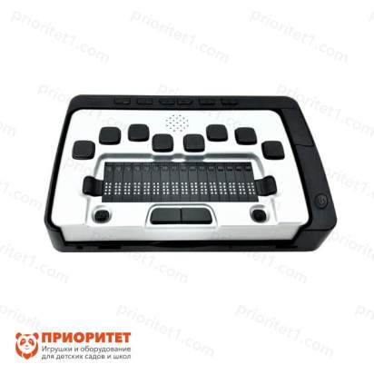 Портативный компьютер с вводом выводом шрифтом Брайля и синтезатором речи Дактило