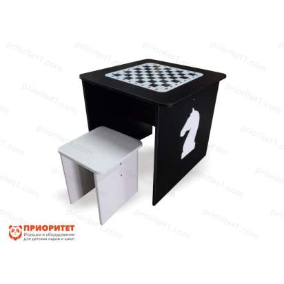 Шахматный стол «Ход конем» (с двумя табуретами)-04
