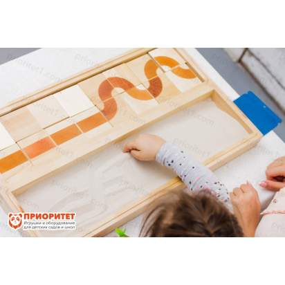 Комплект Для развития графомоторики с песком и пластинами повторение рисунка