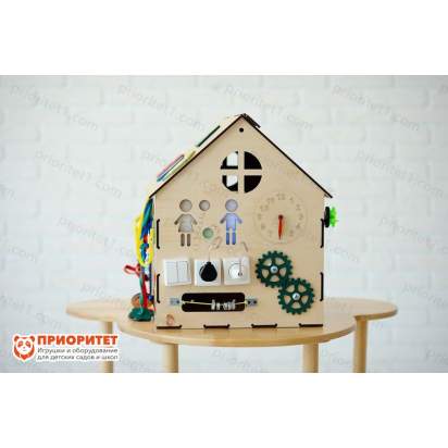 Бизидом Мамин помощник вид сзади