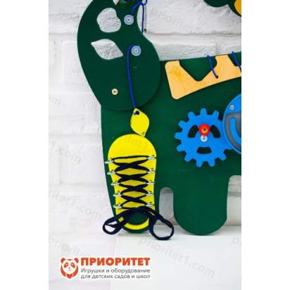 Бизиборд «Добрый крокодильчик» №2 со шнуровкой