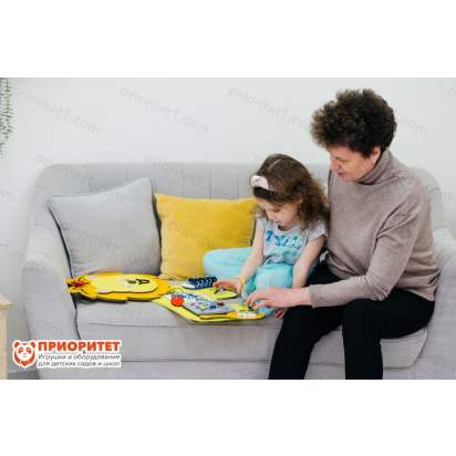 Бизиборд «Смелый львёнок» №2 с замочками