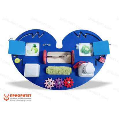 Бизиборд «Синее сердце» общий вид