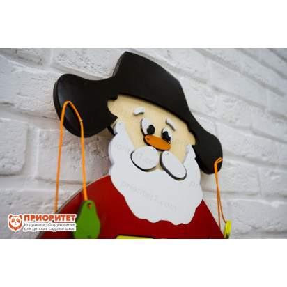 Бизиборд «Мудрый дедушка» в шапке