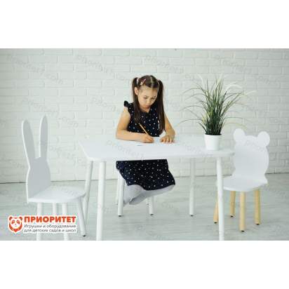 Детский стол белого цвета прямоугольный вид спереди