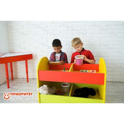 Тележка для пособий вид спереди