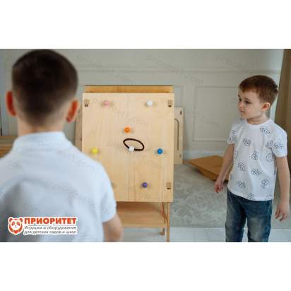 Тактильно-развивающая панель «Меткий кольцеброс»_5