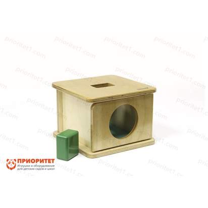 Шкафчик Монтессори с четырехгранной призмой