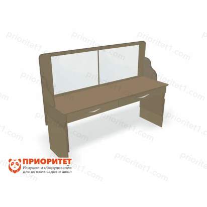 stol-logopeda-s-zerkalom-i-vydvizhnymi-yashikami-logo-plyus-korichnevyj-1