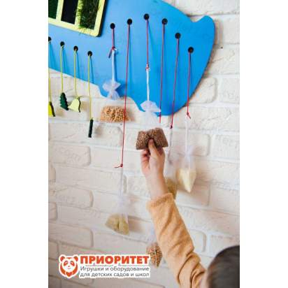 Бизиборд «Отважный слонёнок» с подвесками