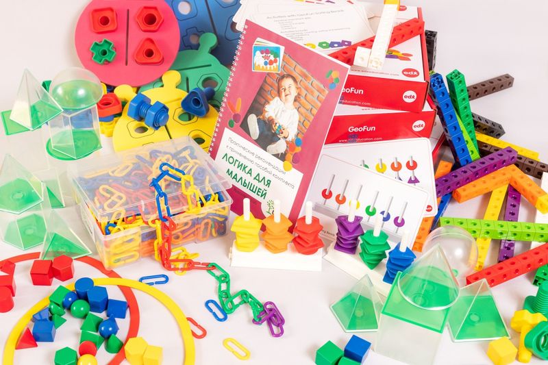 игрушки для развития логики у детей